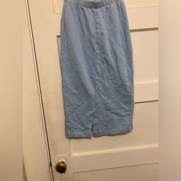 Sweater Skirt - Picture 3 of 5